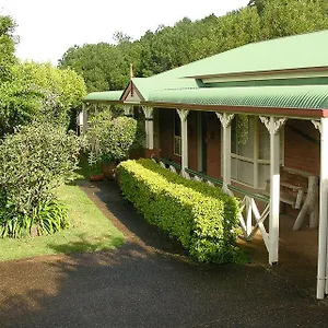 https://apple-tree-cottage.hotelssunshinecoast.net