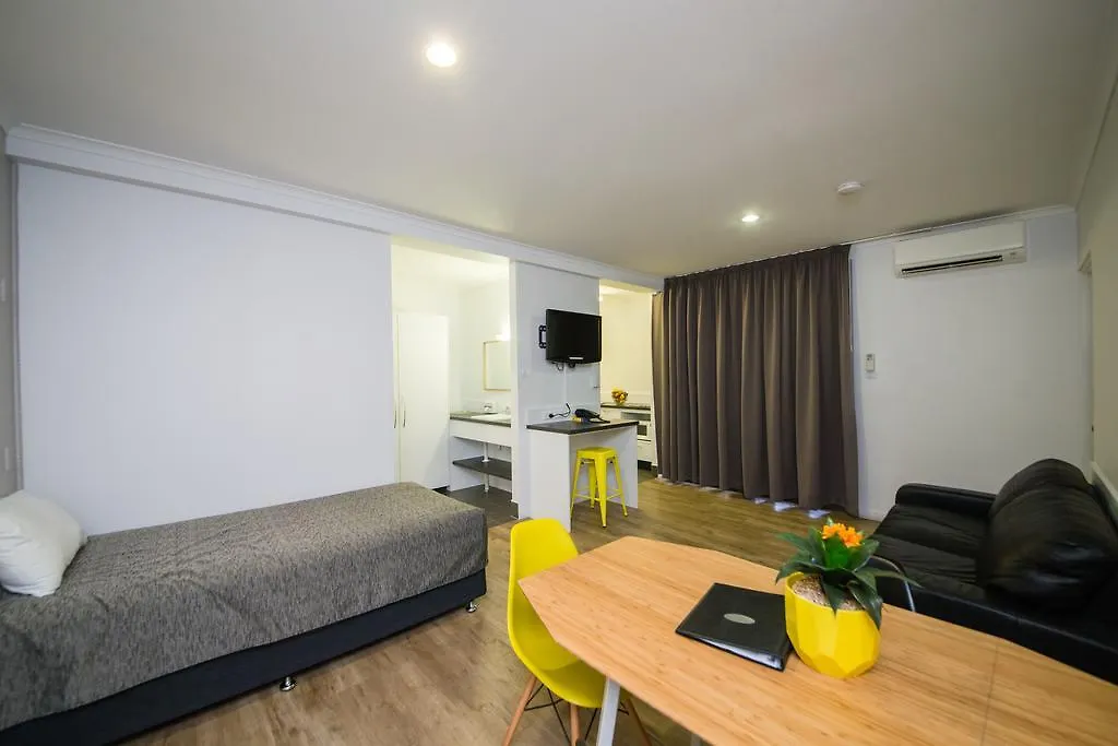 Glenmore Palms Motel Rockhampton 4*,