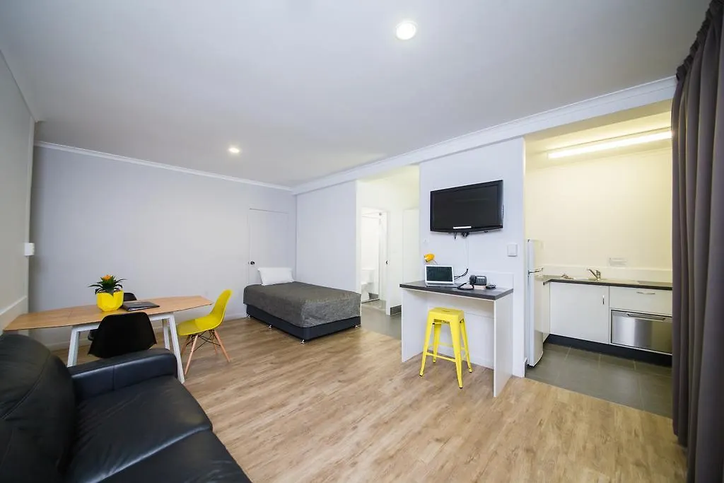 ****  Glenmore Palms Motel Rockhampton Australia